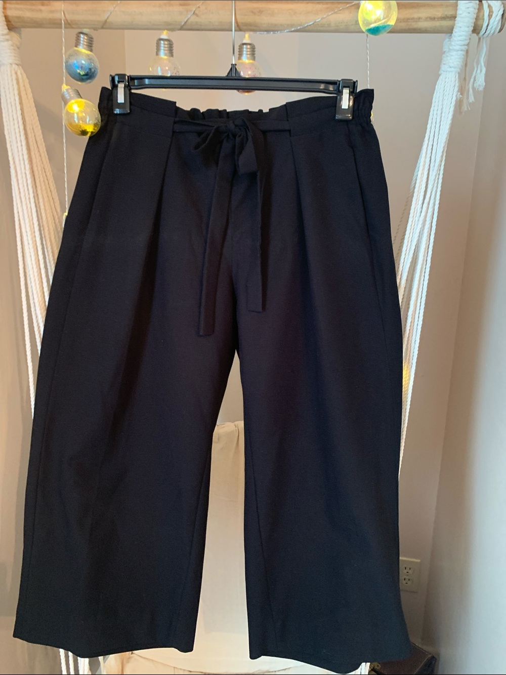Kaari blue- size 10 women’s crop wide leg